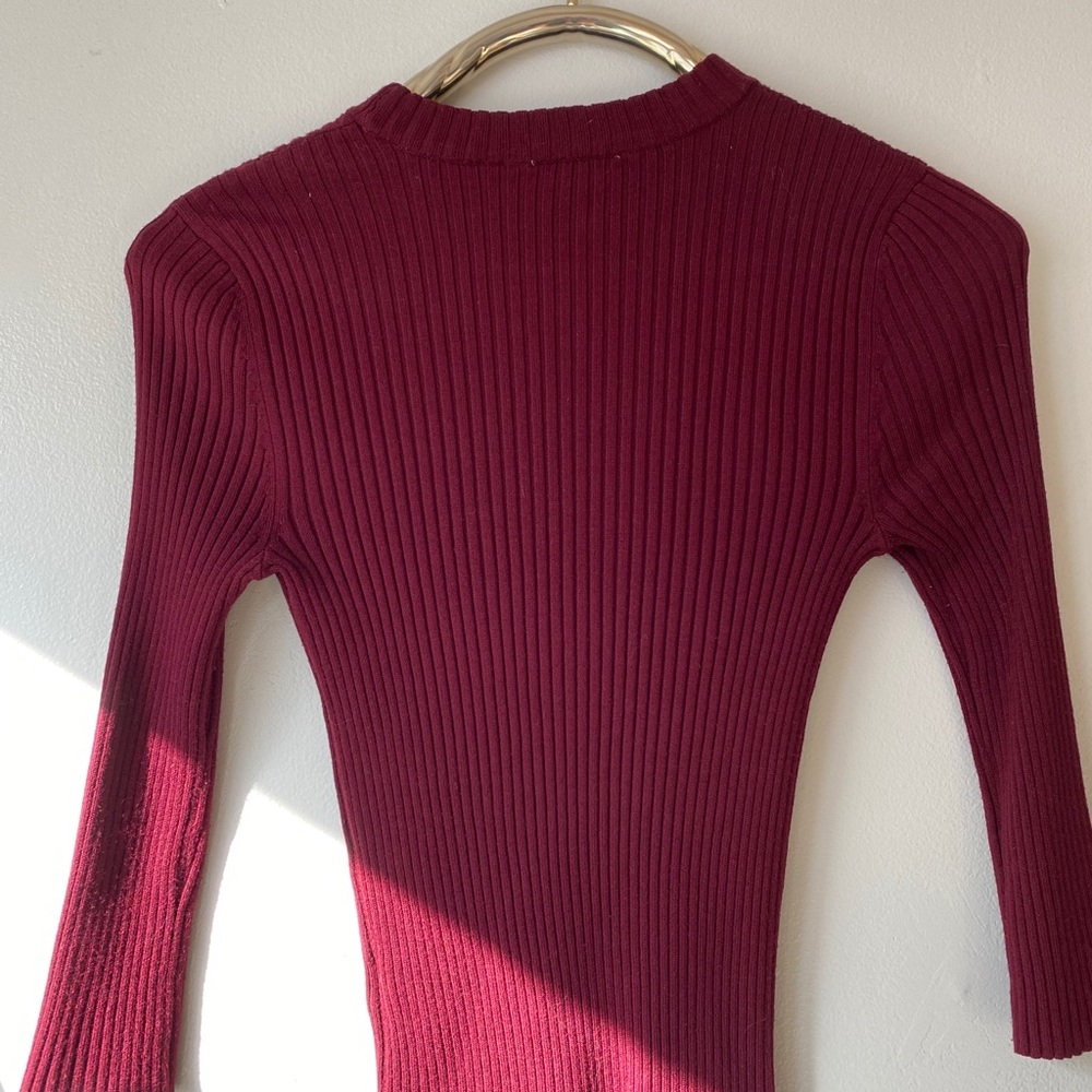 Maroon Ribbed Mid-Sleeve Sweater Top